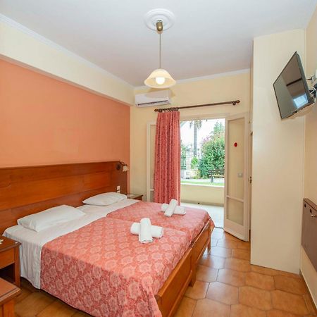 Fiona Apartments Roda  Extérieur photo