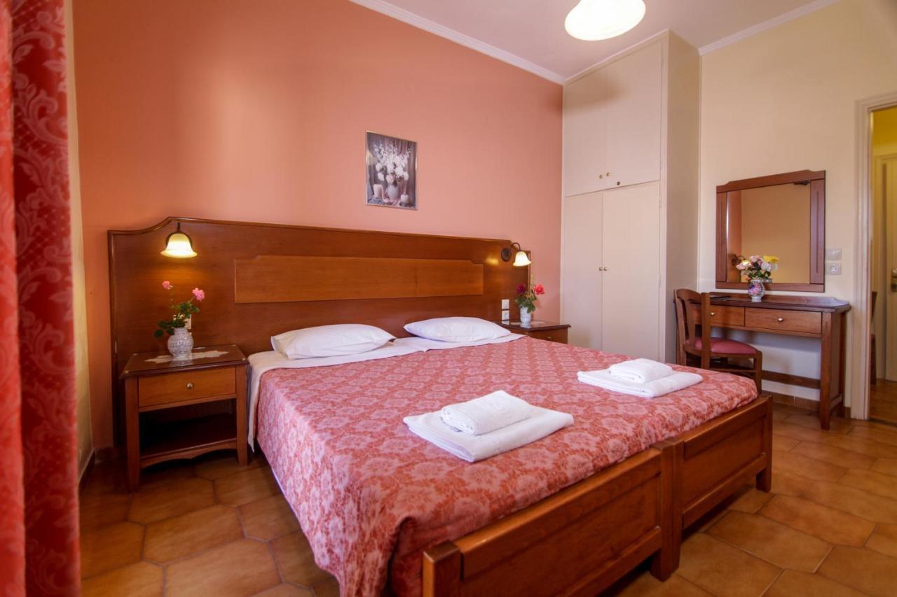 Fiona Apartments Roda  Extérieur photo