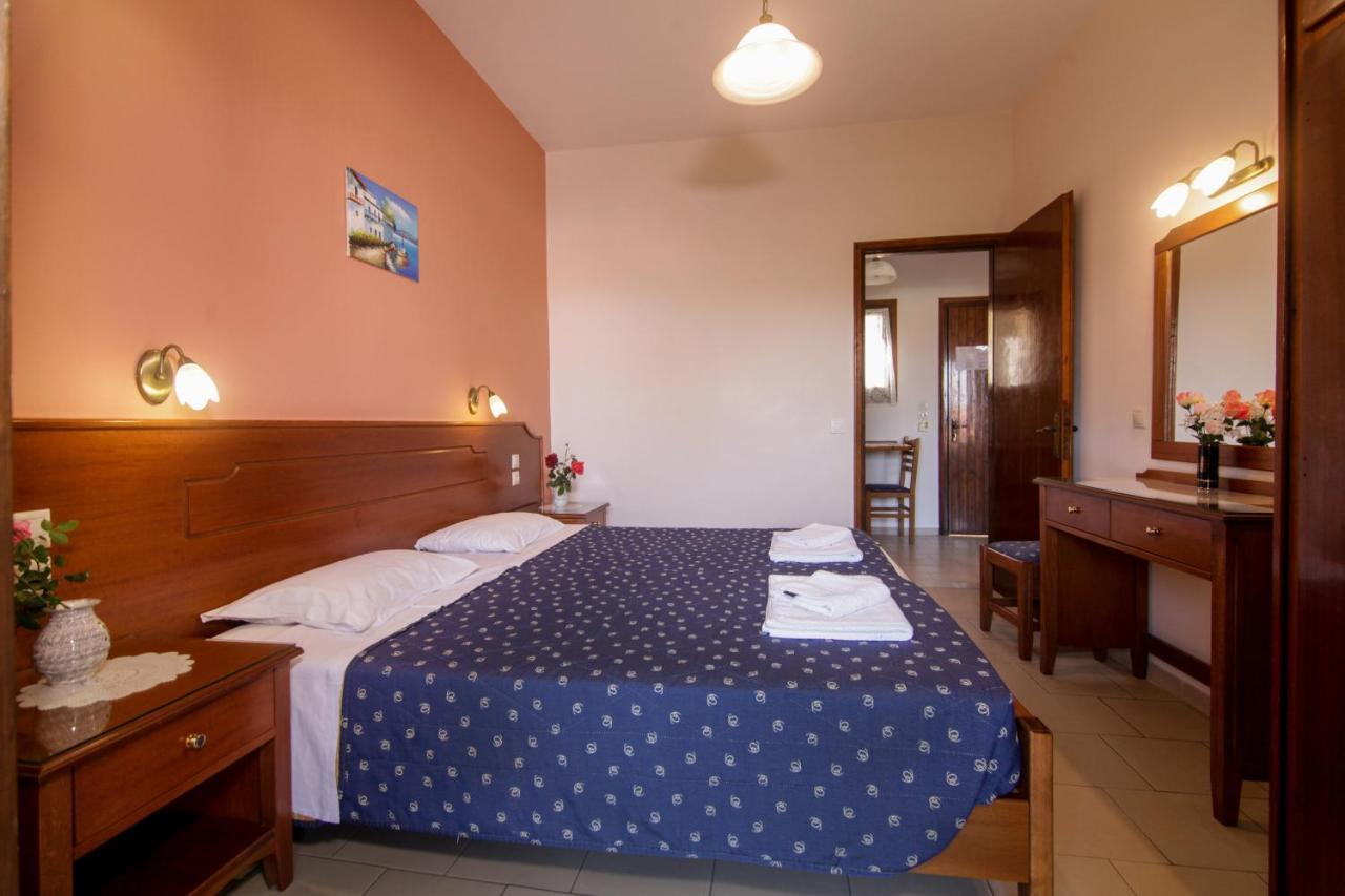 Fiona Apartments Roda  Extérieur photo