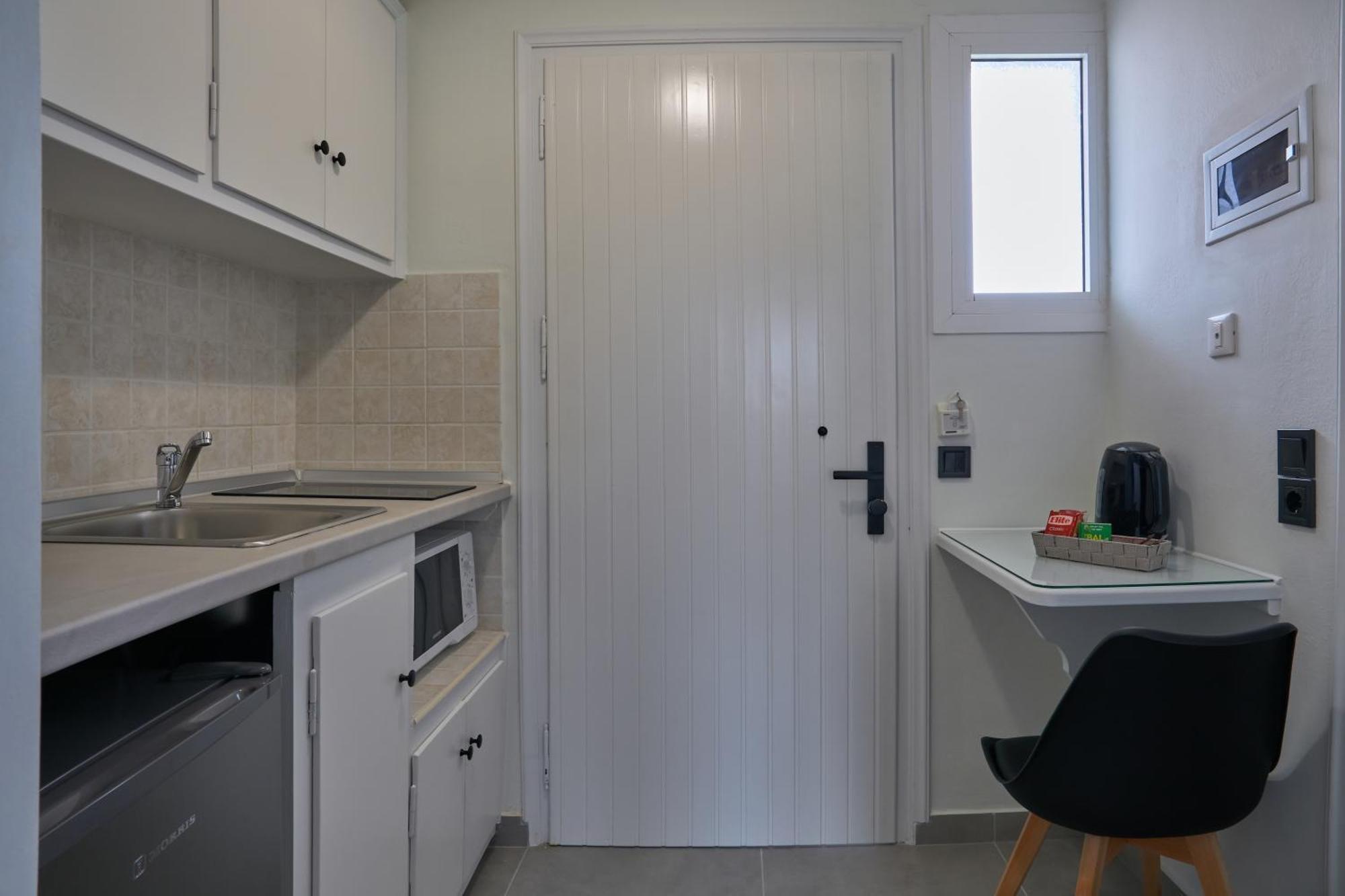 Fiona Apartments Roda  Extérieur photo