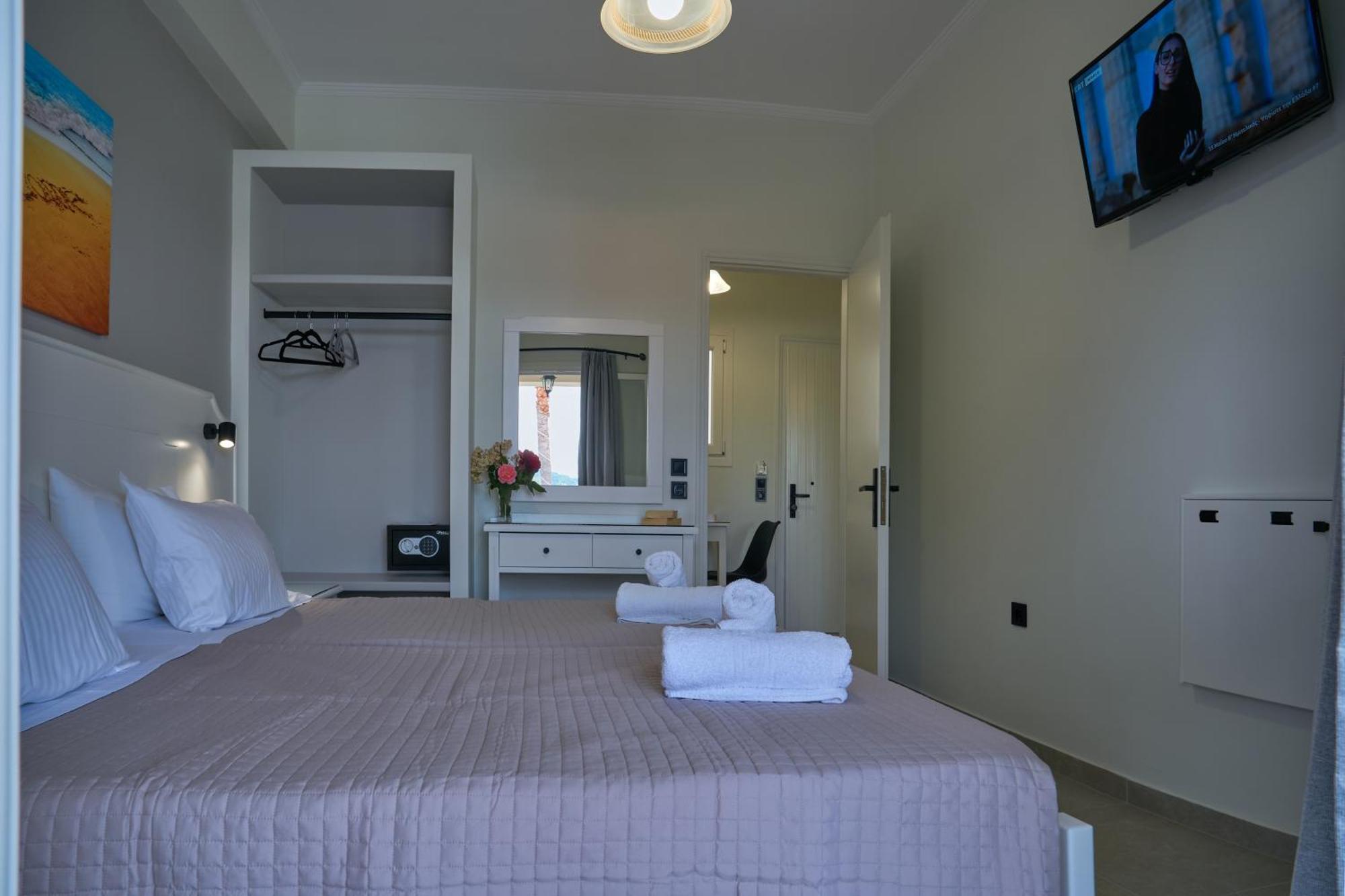 Fiona Apartments Roda  Extérieur photo